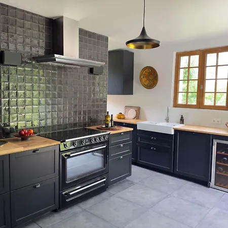 Villa Le Moulin Foulon - Riviere - 1 Ha Prive - Cheminee